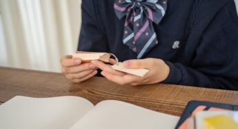 【英検2級問題集おすすめ】中学生・高校生向け人気ランキング10選！選び方と学習法も解説